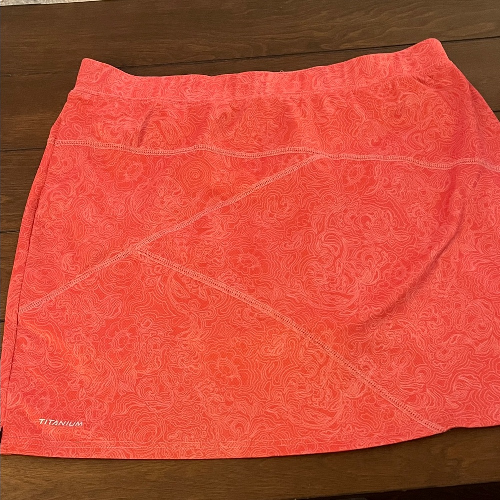 Columbia Women's Vibrant Pink Mini Skirt